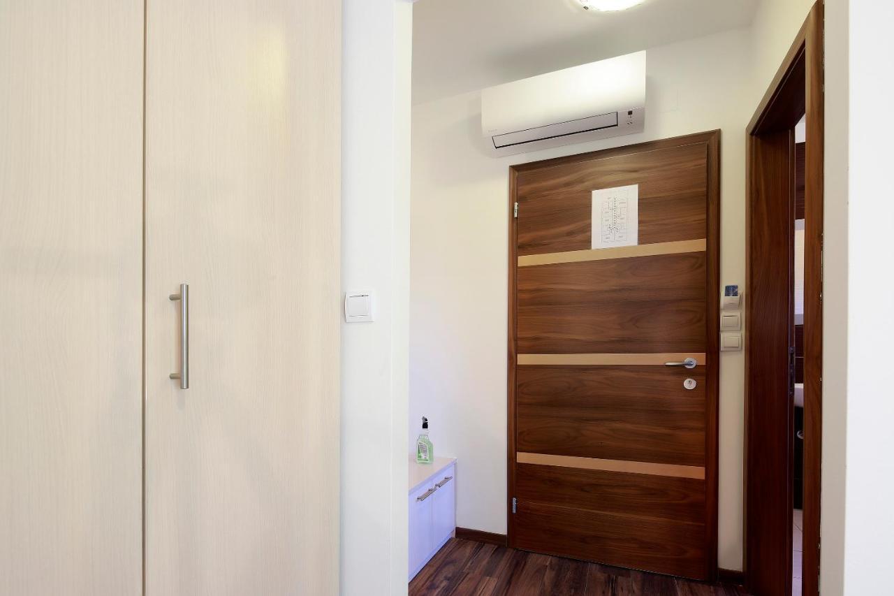 Pension Riviera-Šilo Esterno foto