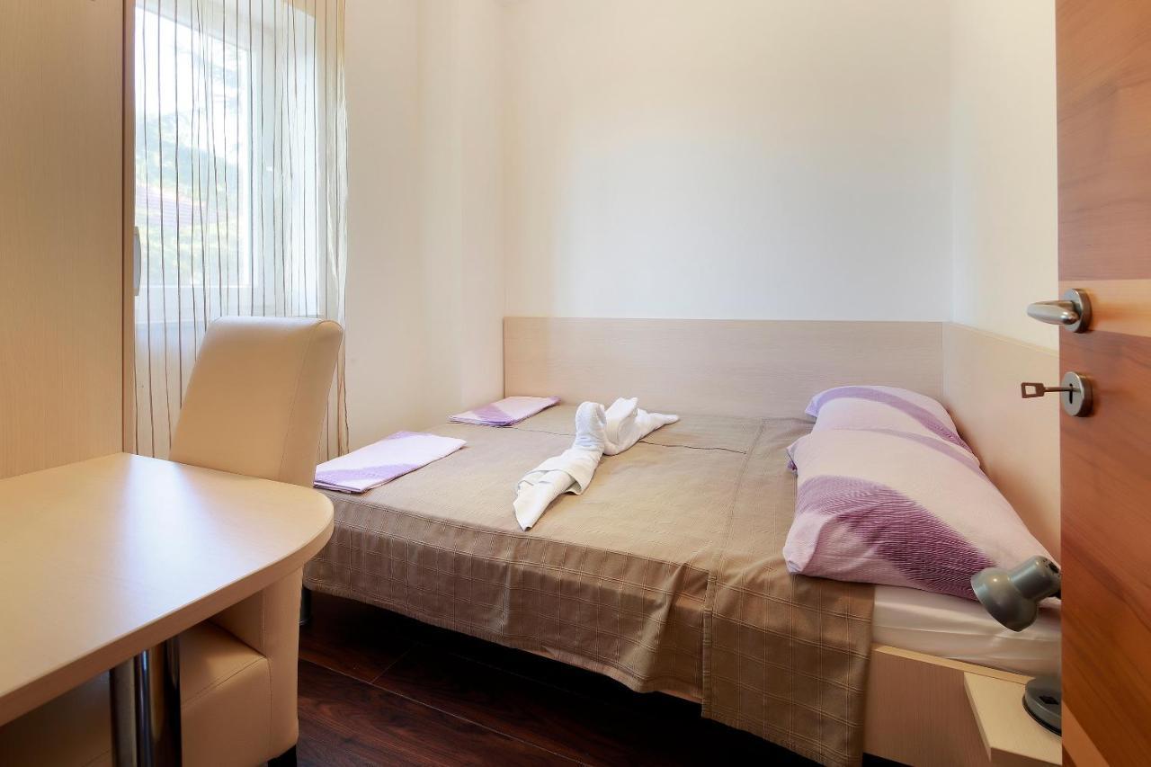Pension Riviera-Šilo Esterno foto